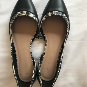 BCBGeneration Faux Leather Flats 6M